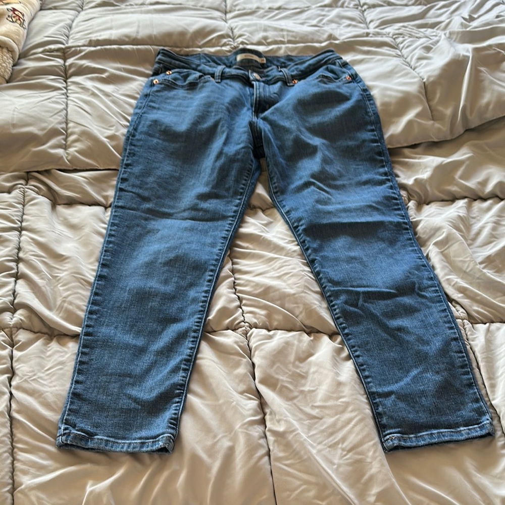 Levi’s boyfriend jeans size 29